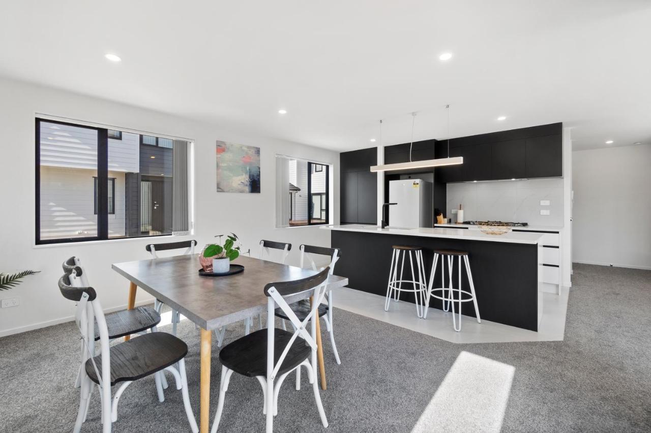 New House Walk To Rototuna Shopping Mall Villa Hamilton Esterno foto